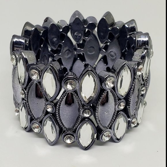 Silver Gray Wide Marquise Stone Stretch Bracelet - Picture 3 of 7